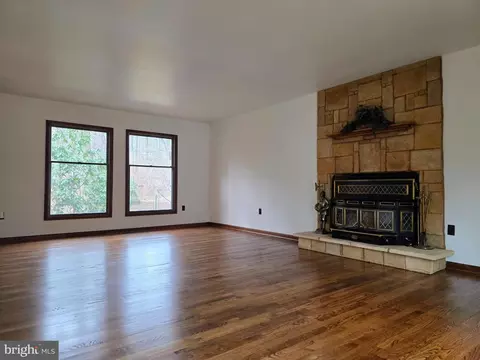 520 E Chesapeake Beach Rd, Owings, MD 20736 photo 17