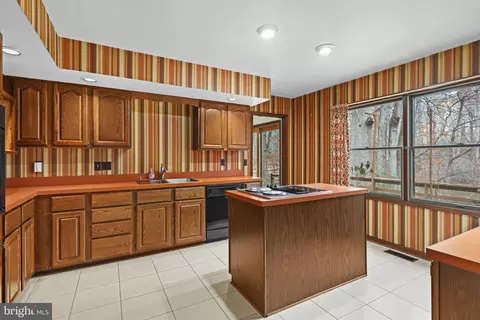 520 E Chesapeake Beach Rd, Owings, MD 20736 photo 12