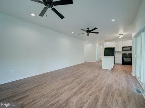 Living - 12855 Mccready Rd, Lusby, MD 20657 photo 2 of 4