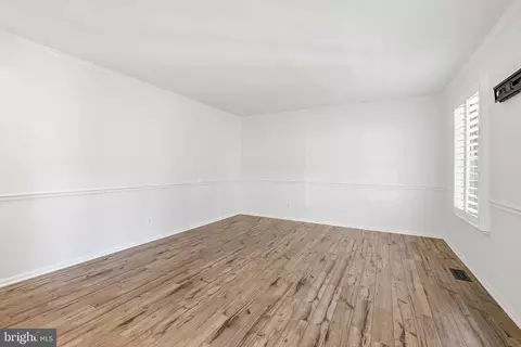 9655 Tara Dr, Dunkirk, MD 20754 photo 6