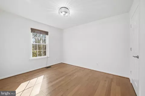 9655 Tara Dr, Dunkirk, MD 20754 photo 30