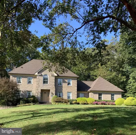 360 Hoile Ln, Huntingtown, MD 20639