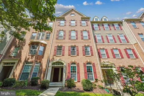 2330 Forest Ridge Ter #7, Chesapeake Beach, MD 20732