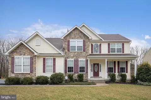 1679 Sapphire Ct, Lusby, MD 20657