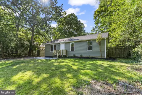 425 Rodeo Rd, Lusby, MD 20657 photo 5