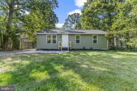425 Rodeo Rd, Lusby, MD 20657 photo 3