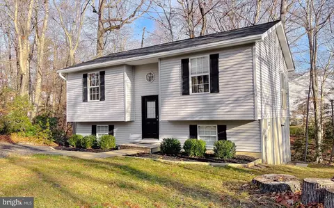 578 Durango Ln, Lusby, MD 20657