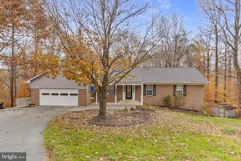 3545 Christiana Ct, Chesapeake Beach, MD 20732