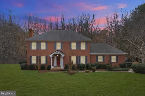 140 Hoile Ln, Huntingtown, MD 20639