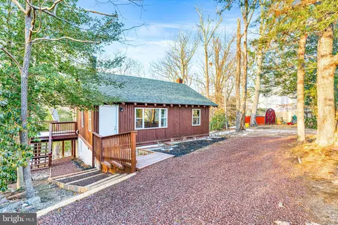 428 Council Bluffs Ct, Lusby, MD 20657