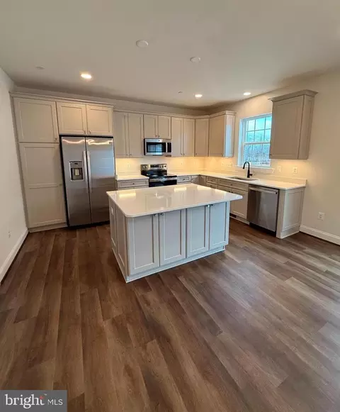 72 Potomac Ct, Prince Frederick, MD 20678