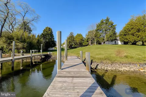 610 Rolling Hills Rd, Solomons, MD 20688 photo 2
