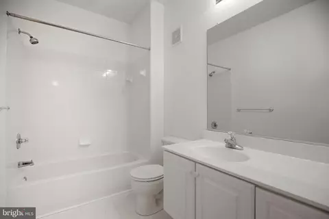 Bath - 1003 Leeward Way #1003, Solomons, MD 20688 photo 2 of 2