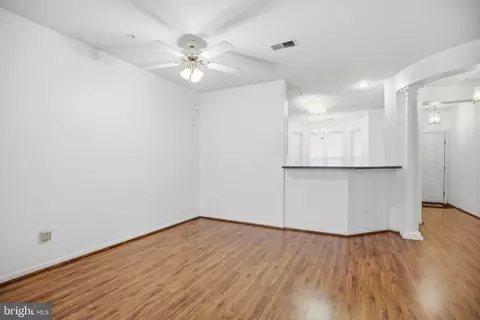 Living - 1003 Leeward Way #1003, Solomons, MD 20688 photo 4 of 4