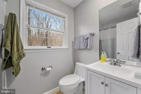 Bath - 3513 Smithville Dr, Dunkirk, MD 20754 photo 4 of 7