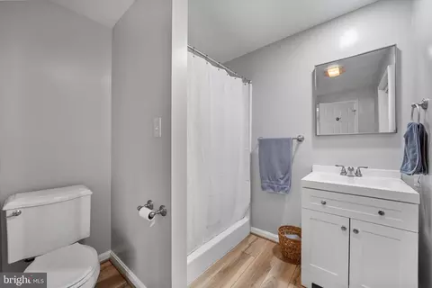 Bath - 3513 Smithville Dr, Dunkirk, MD 20754 photo 6 of 7