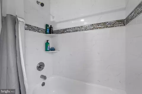 Bath - 3513 Smithville Dr, Dunkirk, MD 20754 photo 5 of 7