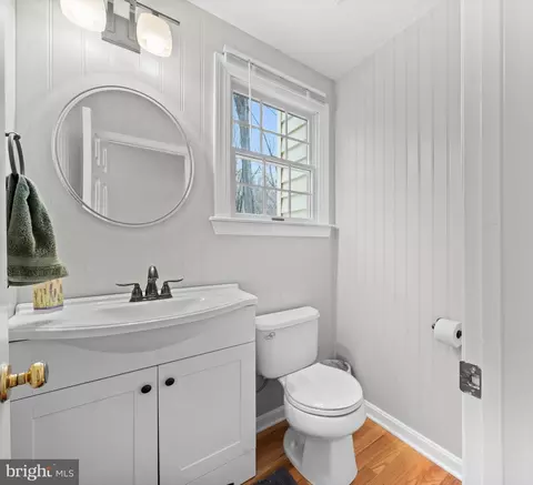 Bath - 3513 Smithville Dr, Dunkirk, MD 20754 photo 1 of 7