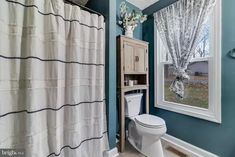 Bath - 332 Thunderbird Dr, Lusby, MD 20657 photo 2 of 2