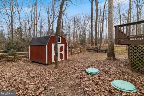Exterior - 332 Thunderbird Dr, Lusby, MD 20657 photo 8 of 9
