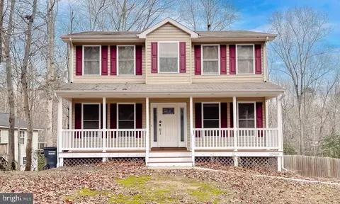 12968 Sailboat Ln, Lusby, MD 20657
