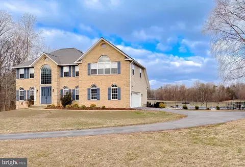 1985 Holland Cliffs Rd, Huntingtown, MD 20639