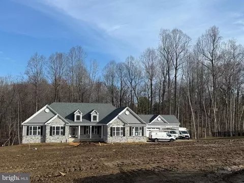3623 Patriot Ln, Huntingtown, MD 20639