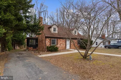 19 Well St, Huntingtown, MD 20639