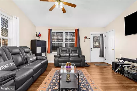 573 Durango Ln, Lusby, MD 20657 photo 6