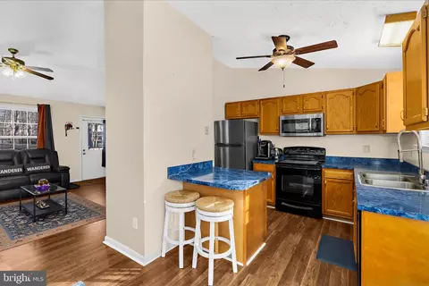 573 Durango Ln, Lusby, MD 20657 photo 9
