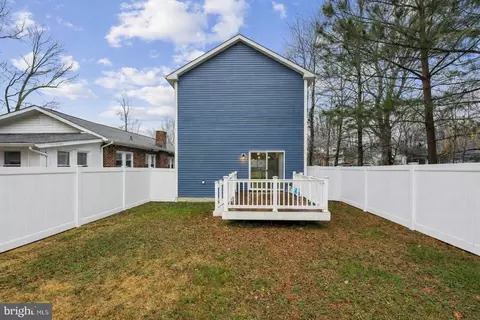 Exterior - 3814 3rd St, North Beach, MD 20714 photo 2 of 3