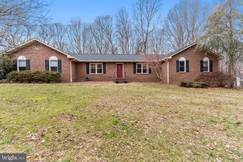 8100 Simpson Farm Rd, Owings, MD 20736