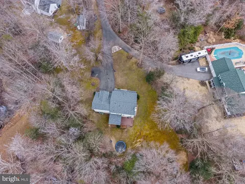 View/Area - 933 Morello Way, Saint Leonard, MD 20685 photo 5 of 6