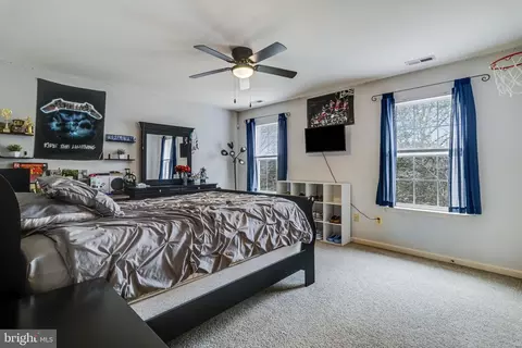 Bedroom - 933 Morello Way, Saint Leonard, MD 20685 photo 4 of 10