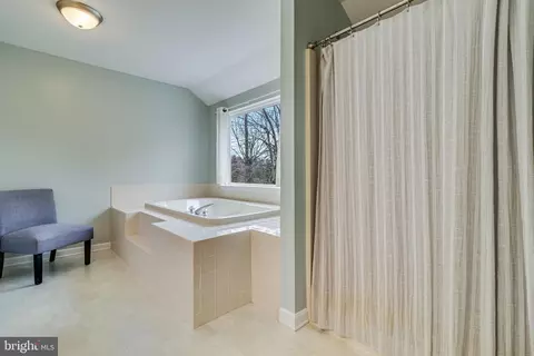 Bath - 933 Morello Way, Saint Leonard, MD 20685 photo 2 of 4