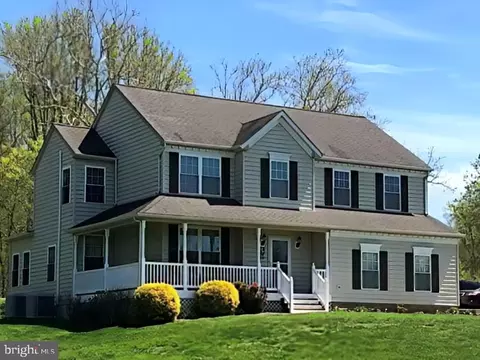 5630 Calvin Ct, Saint Leonard, MD 20685