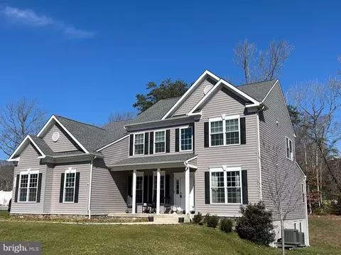 1978 Foxwood Ln, Lusby, MD 20657