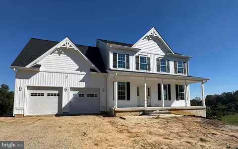 225 Dares Wharf Rd, Prince Frederick, MD 20678