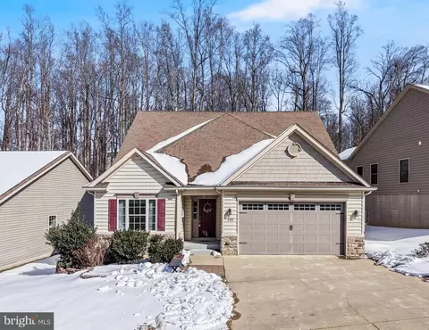 588 Hawk Hill Dr, Prince Frederick, MD 20678