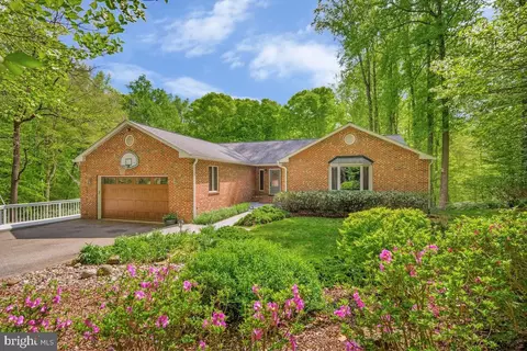 3400 Churchill Ct, Owings, MD 20736