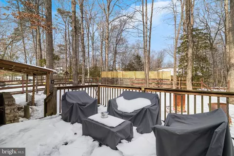 Exterior - 348 Red Cloud Rd, Lusby, MD 20657 photo 3 of 4