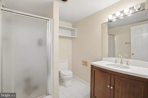 Bath - 10401 Three Doctors Rd, Dunkirk, MD 20754 photo 5 of 5