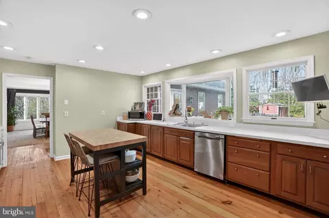 Kitchen - 10401 Three Doctors Rd, Dunkirk, MD 20754 photo 2 of 4