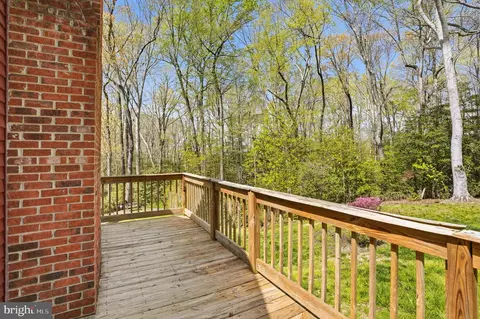 Exterior - 10401 Three Doctors Rd, Dunkirk, MD 20754 photo 8 of 14