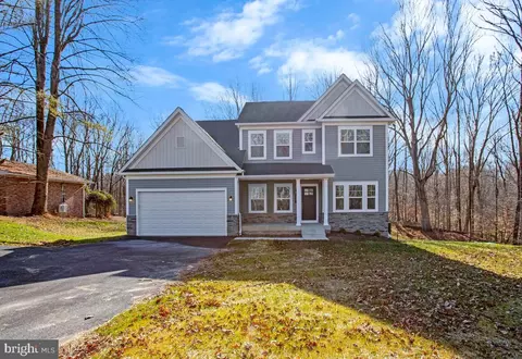 6440 Briarwood Dr, Huntingtown, MD 20639