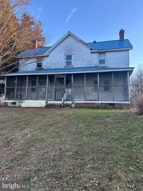 3950 Faith Ln, Huntingtown, MD 20639
