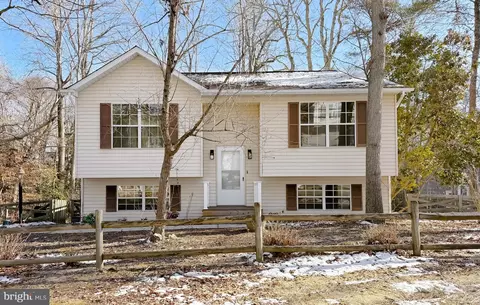 316 Geronimo Rd, Lusby, MD 20657