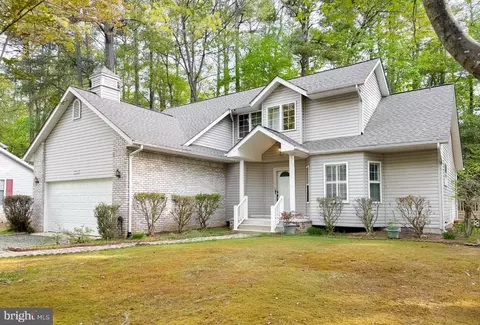13528 Osprey Ln, Solomons, MD 20688