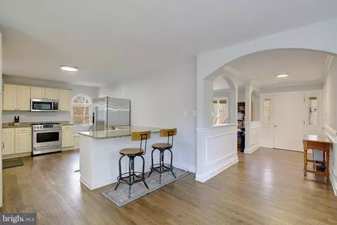Entry Way - 11130 Dumbarton Dr, Dunkirk, MD 20754 photo 5 of 10