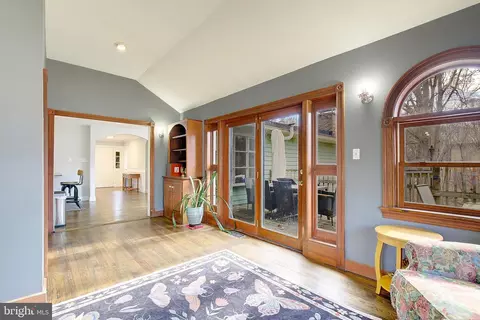 Entry Way - 11130 Dumbarton Dr, Dunkirk, MD 20754 photo 8 of 10